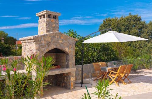 Kornic Apartment | Sea Point Villa Ivan