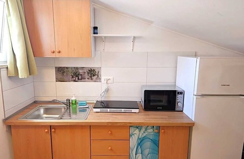 Crikvenica Apartment | Sea view+parking, 100m to beach