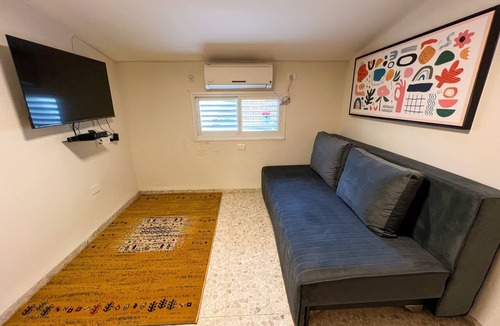 Tiberias Apartment | sea view penthouse with 3 floors and an hot tub! can host up to 15 people .