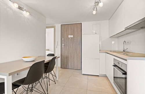 Cres Apartment | Sea View Relaxation - Apt Paula, Island Cres