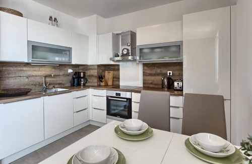 Znjan Apartment | Seaside Apartments, Znjan Beach