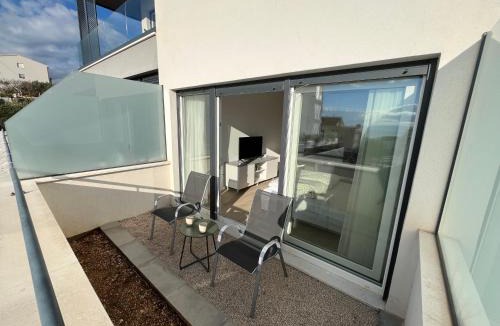 Znjan Apartment | Seaside Escape Apartments