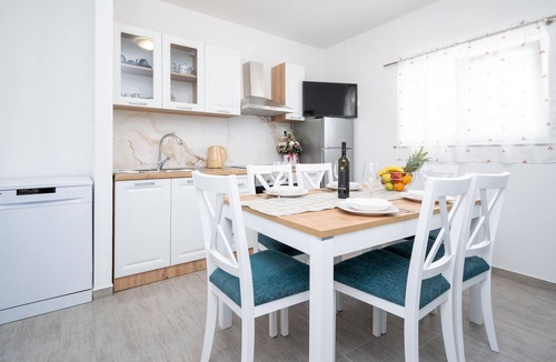 Tkon House | Seaside holiday house Tkon, Pašman (K-20574)