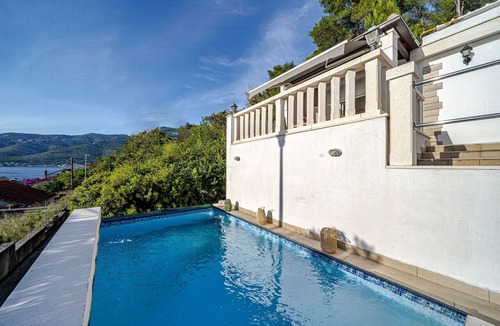 Cove Tri Zala (Zrnovo) House | Seaside house with a swimming pool Žrnovska Banja, Korčula (K-27165)