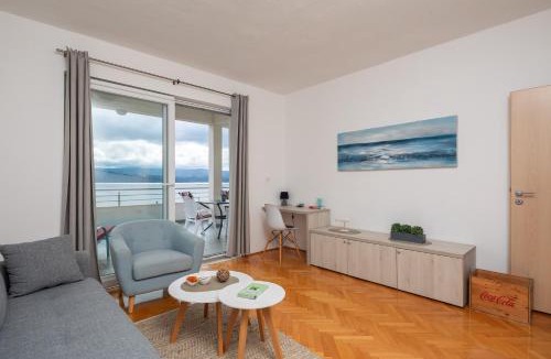 Stanici Apartment | Seaside Oasis