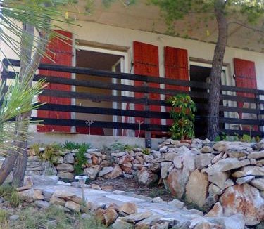 Gdinj House | Secluded fisherman's cottage Cove Tvrdni Dolac, Hvar - 18006