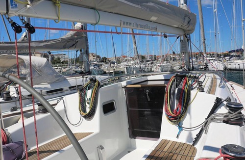 Jezera Boat Rental | Sibenik Sun and Beach Sailing Extravaganza: A Croatian Coastal Adventure