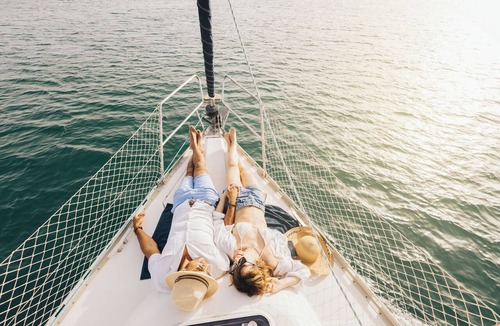 Sibenik Boat Rental | Sibenik Sunshine Sailing: A Luxurious Croatian Beach Experience