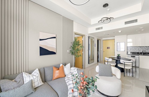Sheikh Zayed Road Apartment | Silkhaus Aykon City Towers