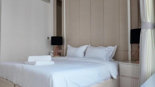 Downtown Dubai Apartment | Simply Comfort Vacation Homes Rental Luxury Apts Steps to Burj Khalifa