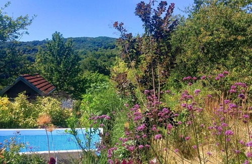 Samobor House | Slow Living Retreat near Zagreb - Fast WiFi - Workspace - Pet Friendly