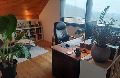 Samobor House | Slow Living Retreat near Zagreb - Fast WiFi - Workspace - Pet Friendly