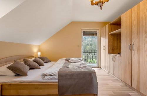 Cerklje ob Krki Apartment | Šmajdek Farm Stay near Thermal Spas & Nature Park