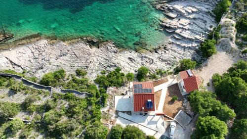 Veliki Drvenik House | SOL ET PAX Seaside House for Two