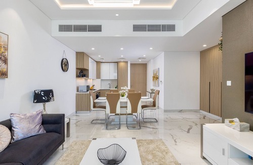 Dubai Apartment | Spacious 2 BD Near Park and Mall in Dubai Hills