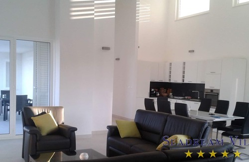 Sevid Villa | Spacious 5* Captain's Villa® Seadream, 400 square meters, detached, 200 meters from the ocean, hydrolyzed pool