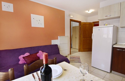 Zambratija Apartment | Spacious accommodation in Zambratija, sea view, 10m from the beach, terrace