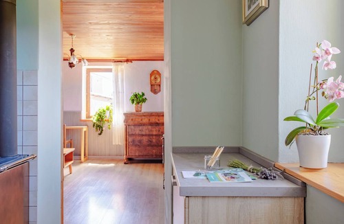 Kambresko Apartment | Spacious Apartment in an old Farmhouse in Nature