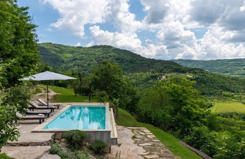 Sveti Bartol Villa | Spectacular Villa Majestic Eye with an infinity pool