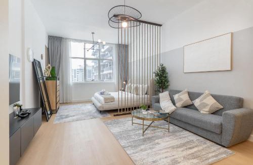 Dubai Sports City Apartment | StayShort - Contemporary Studio Living in Sports City