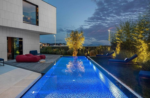 Fazana Villa | Striking Istria Villa | 5 Bedrooms | Villa Rojska | Beachfront Location