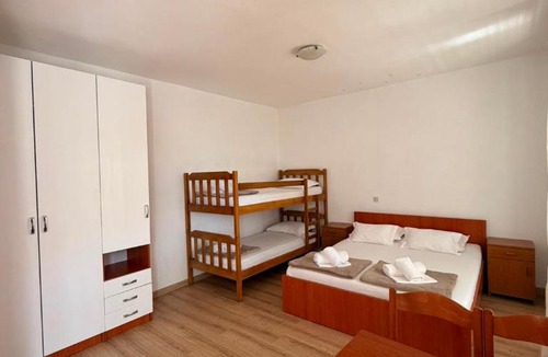 Gradac Apartment | Studio apartman - Jadranska ulica 27
