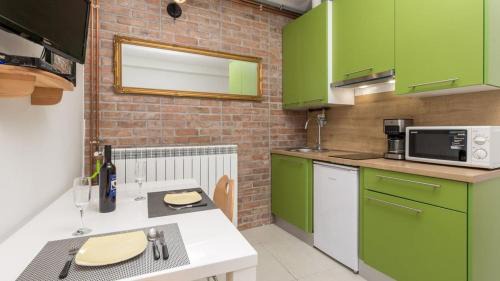 Rijeka Apartment | Studio apartment for a city break by Villas Guide