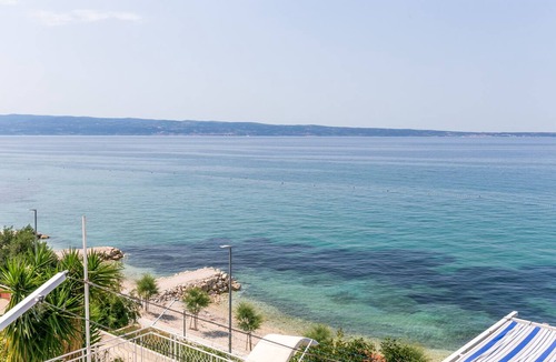 Podstrana Apartment | Studio flat near beach Podstrana, Split (AS-19987-b)
