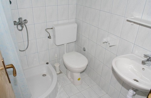 Duce Apartment | Studio flat near beach Duće, Omiš (AS-2746-b)
