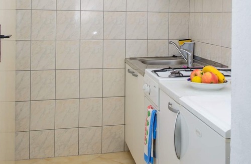Arbanija Apartment | Studio flat near beach Arbanija, Čiovo (AS-18624-b)
