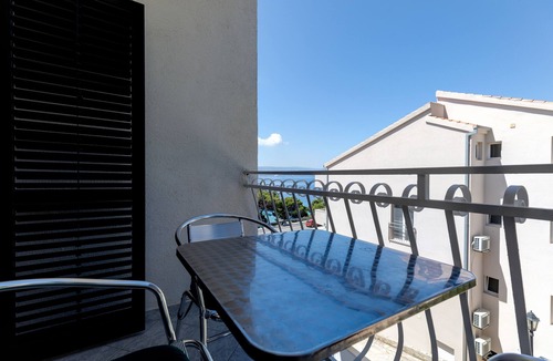 Lokva Rogoznica Apartment | Studio flat with balcony and sea view Lokva Rogoznica, Omiš (AS-2973-b)
