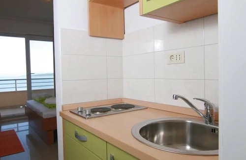 Brela Apartment | Studio flat with a swimming pool Brela, Makarska (AS-19998-a)
