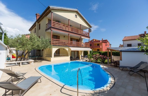 Novigrad Apartment | Studio flat with air-conditioning Novigrad (AS-11242-c)
