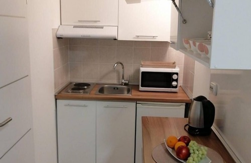 Seget Vranjica Apartment | Studio flat with balcony and sea view Seget Vranjica, Trogir (AS-12499-d)