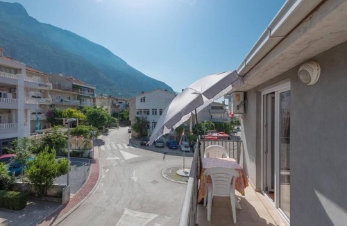 Zelenka Apartment | Studio flat with balcony Makarska (AS-24785-b)