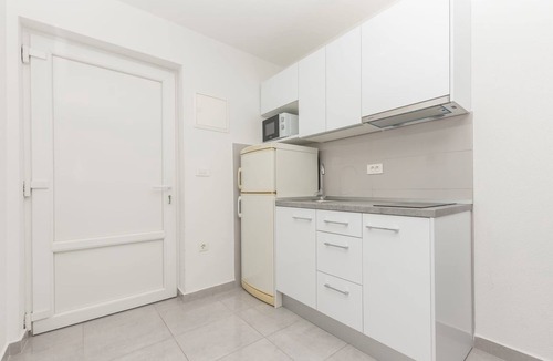 Ratac Apartment | Studio flat with balcony Makarska (AS-20923-e)
