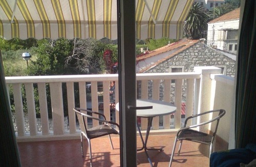 Cove Tri Zala (Zrnovo) Apartment | Studio flat with balcony Korčula (AS-21883-a)