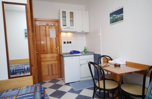 Sucuraj Apartment | Studio flat with balcony Sućuraj, Hvar (AS-6852-g)