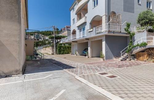 Duce Apartment | Studio flat with balcony and sea view Duće, Omiš (AS-2812-f)