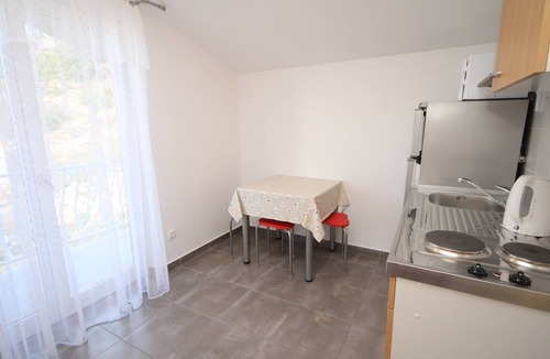 Duce Apartment | Studio flat with balcony and sea view Duće, Omiš (AS-7532-f)