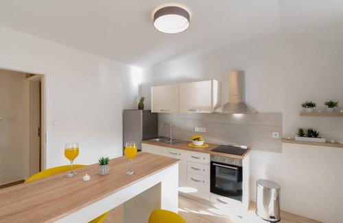 Zavalatica Apartment | Studio flat with balcony and sea view Zavalatica, Korčula (AS-547-d)