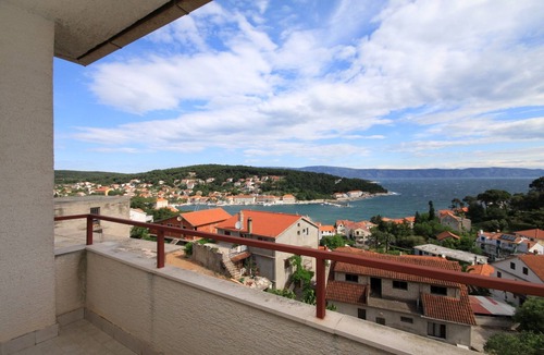 Island Hvar Apartment | Studio flat with balcony and sea view Jelsa, Hvar (AS-8798-a)