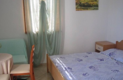 Ivan Dolac Apartment | Studio flat with balcony and sea view Ivan Dolac, Hvar (AS-15483-a)