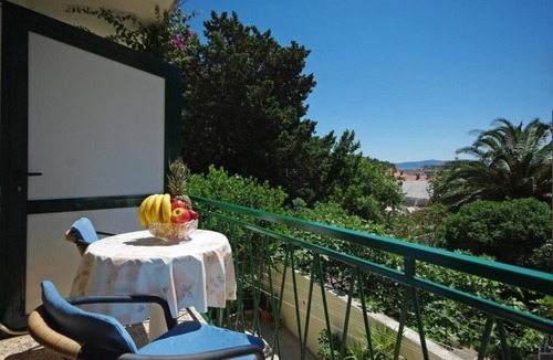 Gorinka Apartment | Studio flat with hot tub Makarska (AS-18898-a)