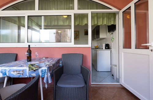 Stari Grad Apartment | Studio flat with terrace Stari Grad, Hvar (AS-8726-c)