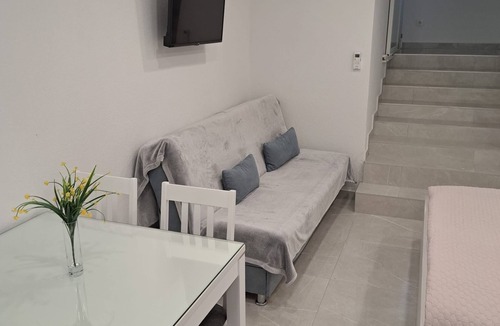 Ratac Apartment | Studio flat with terrace Makarska (AS-20923-c)