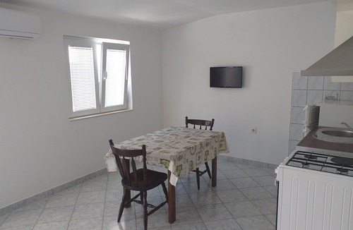 Metajna Apartment | Studio flat with terrace Metajna, Pag (AS-12443-a)