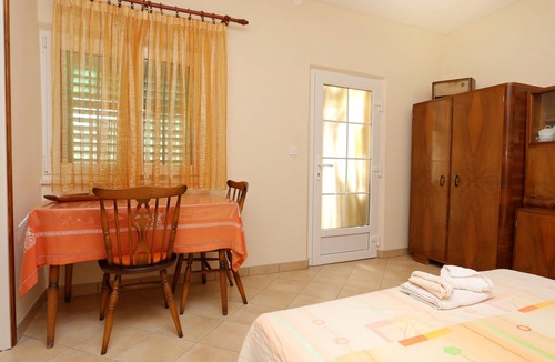 Lumbarda Apartment | Studio flat with terrace Lumbarda, Korčula (AS-4472-a)