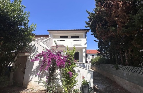 Zrce Apartment | Studio flat with terrace Novalja, Pag (AS-23367-a)