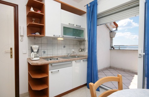 Dramalj Apartment | Studio flat with terrace and sea view Dramalj, Crikvenica (AS-5534-b)